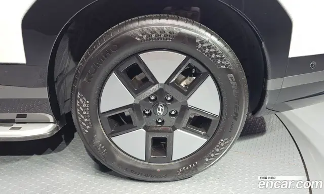 Hyundai Santa Fe 2024 1.6 автомат (гидро), миниатюра 7