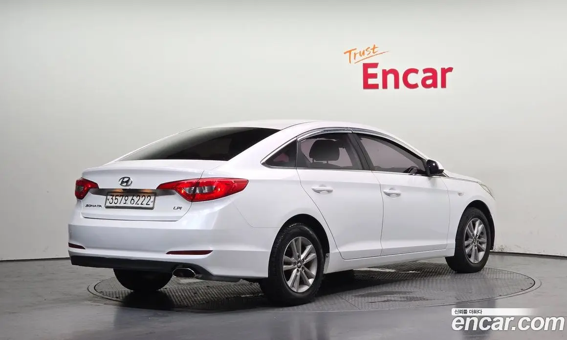 Hyundai Sonata 2014 2.0 автомат (гидро), фото 2 Hyundai Sonata 2014 2.0 автомат (гидро), фото 2