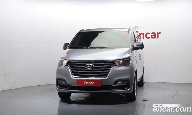 Hyundai Starex 2020 2.5 автомат (гидро), миниатюра 3