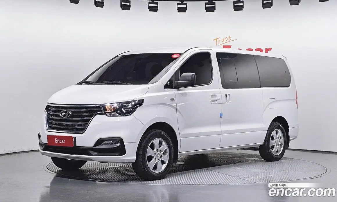 Hyundai Starex 2020 2.5 автомат (гидро), фото 1 Hyundai Starex 2020 2.5 автомат (гидро), фото 1