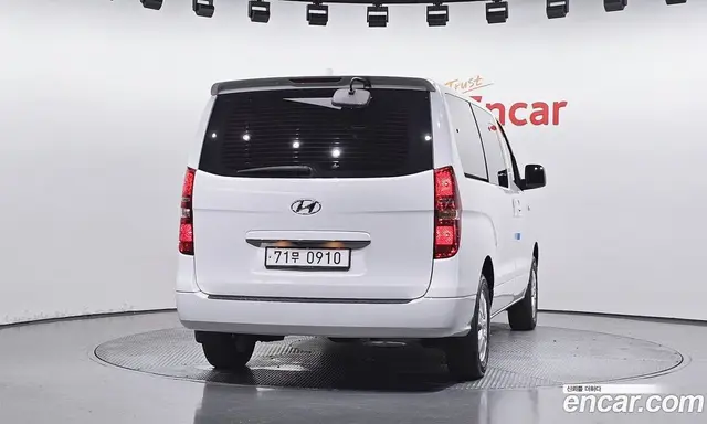 Hyundai Starex 2020 2.5 автомат (гидро), миниатюра 4 Hyundai Starex 2020 2.5 автомат (гидро), миниатюра 4