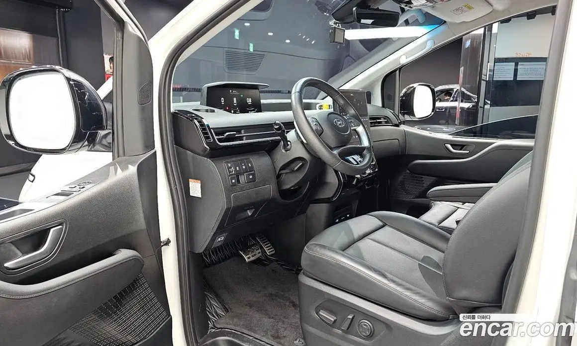 Hyundai Staria 2023 2.2 автомат (гидро), фото 13 Hyundai Staria 2023 2.2 автомат (гидро), фото 13