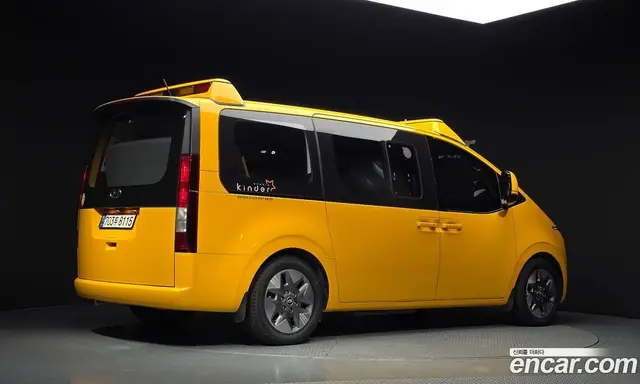 Hyundai Staria 2023 3.5 автомат (гидро), миниатюра 2 Hyundai Staria 2023 3.5 автомат (гидро), миниатюра 2