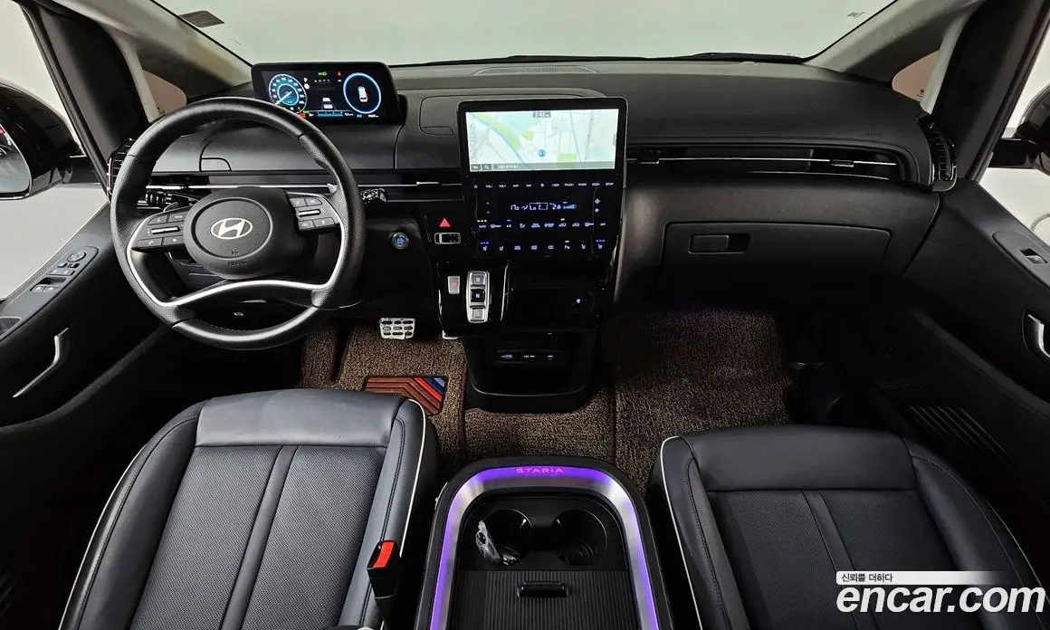 Hyundai Staria 2024 1.6 автомат (гидро), фото 10