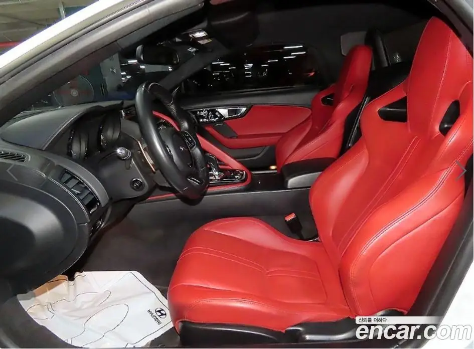 Jaguar F-Type 2015 3.0 автомат (гидро), фото 8 Jaguar F-Type 2015 3.0 автомат (гидро), фото 8