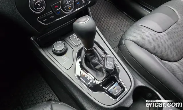 Jeep Cherokee 2021 2.4 автомат (гидро), миниатюра 12