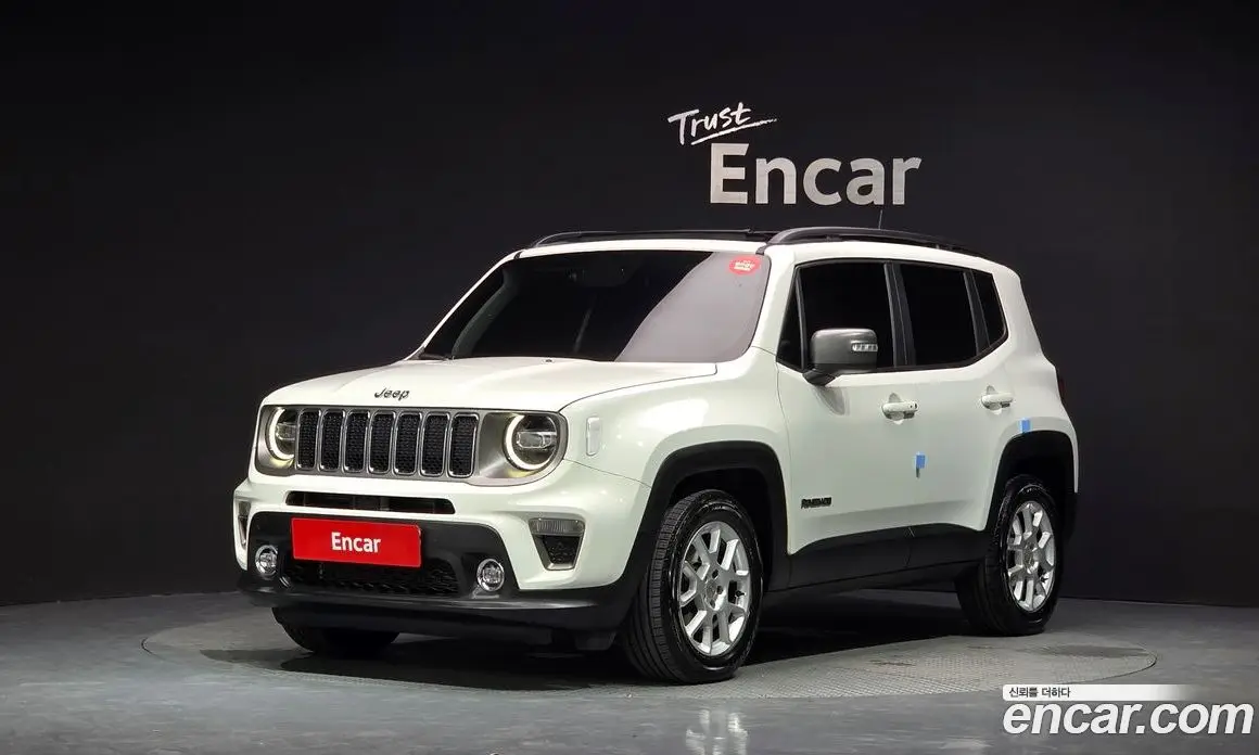 Jeep Renegade 2021 2.4 автомат (гидро), фото 1 Jeep Renegade 2021 2.4 автомат (гидро), фото 1