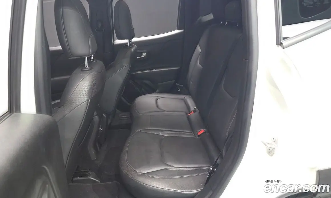 Jeep Renegade 2021 2.4 автомат (гидро), фото 18 Jeep Renegade 2021 2.4 автомат (гидро), фото 18