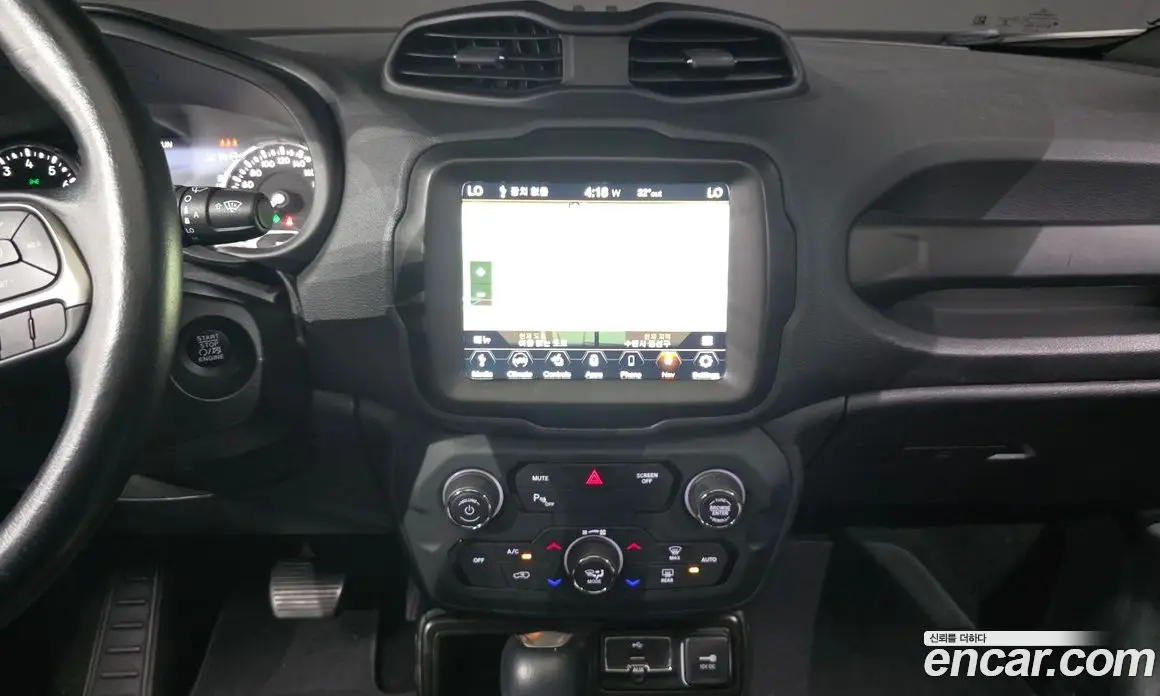 Jeep Renegade 2021 2.4 автомат (гидро), фото 19 Jeep Renegade 2021 2.4 автомат (гидро), фото 19
