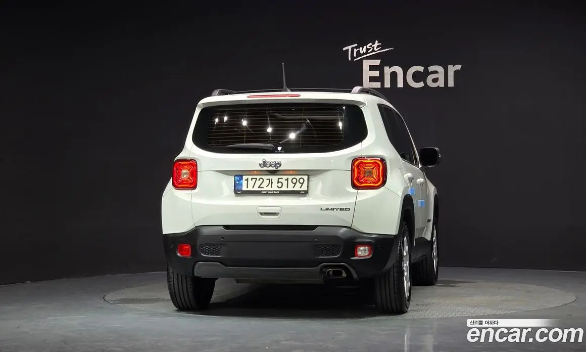 Jeep Renegade 2021 2.4 автомат (гидро), фото 4 Jeep Renegade 2021 2.4 автомат (гидро), фото 4