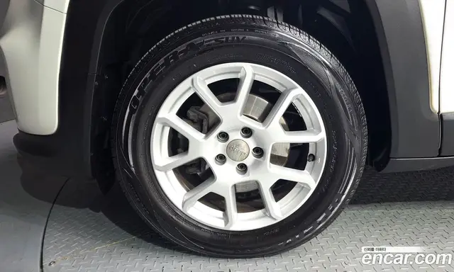 Jeep Renegade 2021 2.4 автомат (гидро), миниатюра 5 Jeep Renegade 2021 2.4 автомат (гидро), миниатюра 5