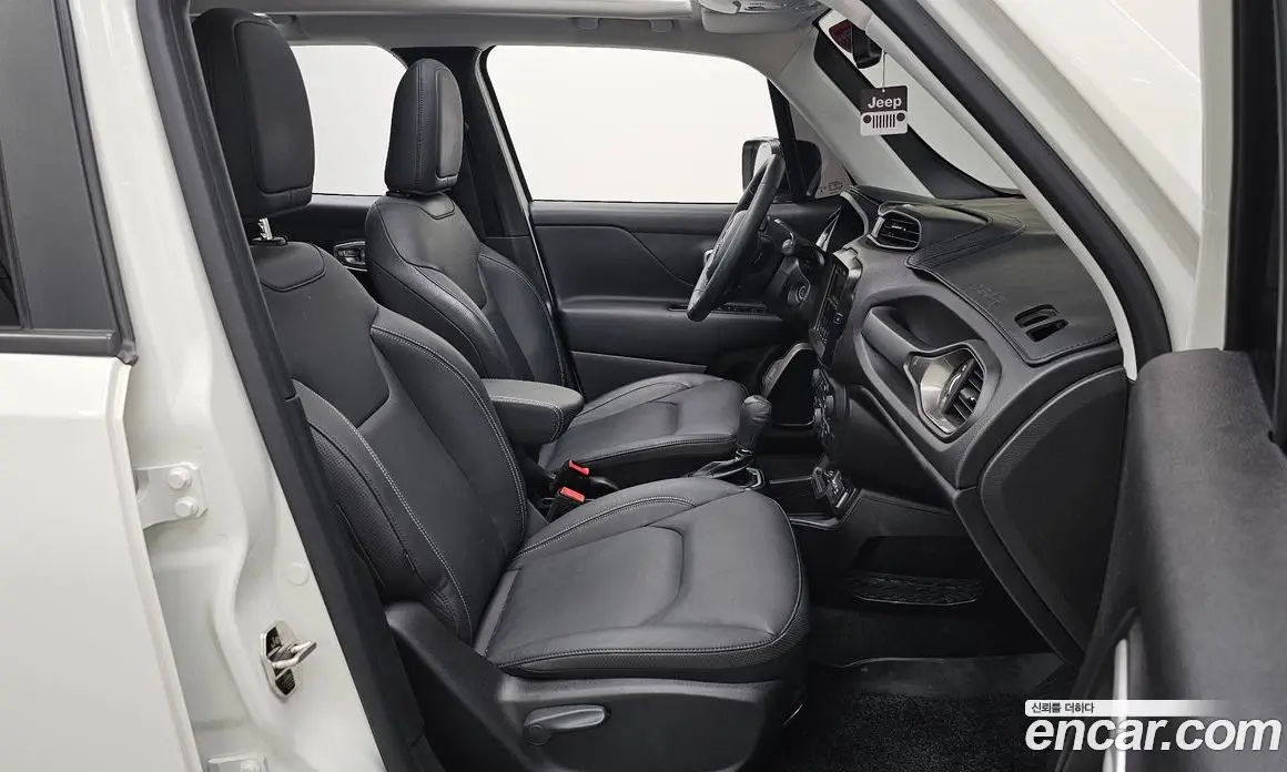 Jeep Renegade 2023 1.3 автомат (гидро), фото 16