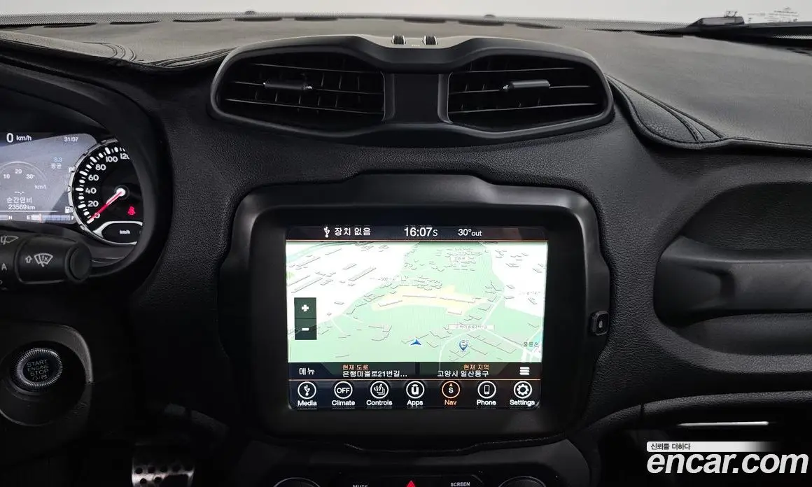 Jeep Renegade 2023 1.3 автомат (гидро), фото 19