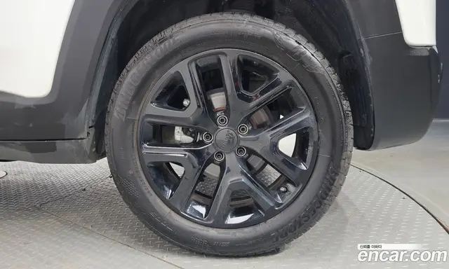 Jeep Renegade 2023 1.3 автомат (гидро), миниатюра 6