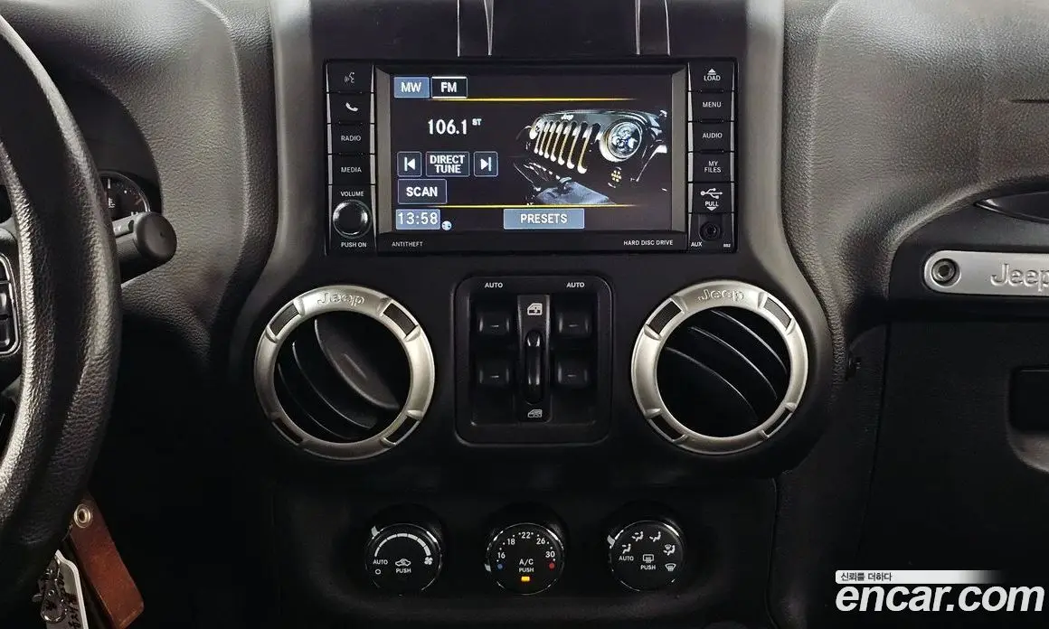 Jeep Wrangler 2017 3.6 автомат (гидро), фото 20 Jeep Wrangler 2017 3.6 автомат (гидро), фото 20