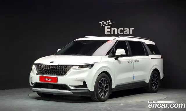 Kia Carnival, 2021, 38 103 км