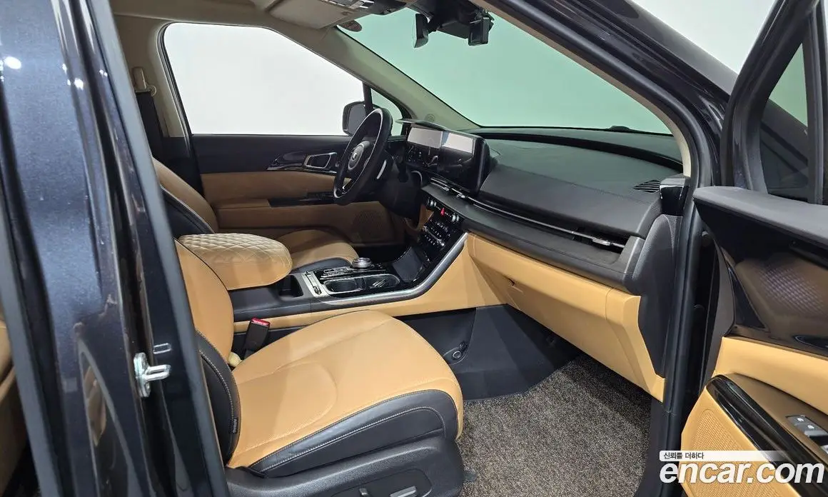 Kia Carnival 2021 3.5 автомат (гидро), фото 16
