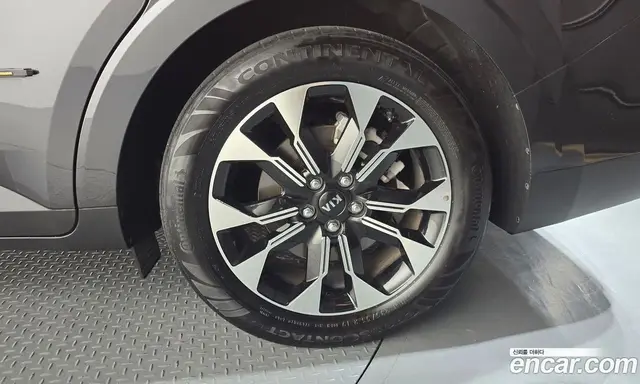 Kia Carnival 2021 3.5 автомат (гидро), миниатюра 7