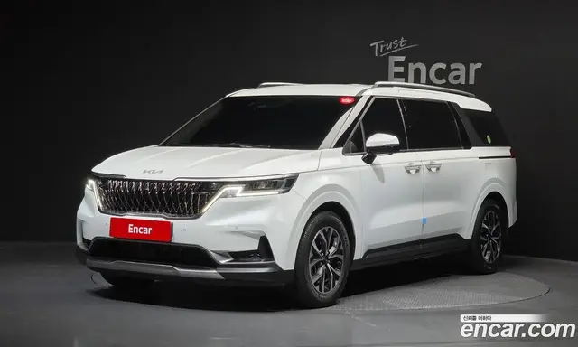 Kia Carnival, 2022, 36 492 км