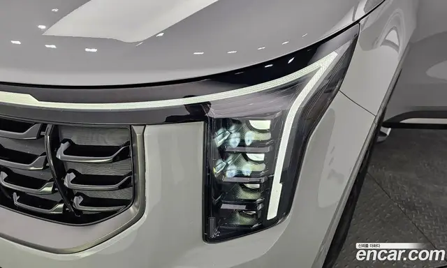 Kia Carnival 2025 2.2 автомат (гидро), миниатюра 8