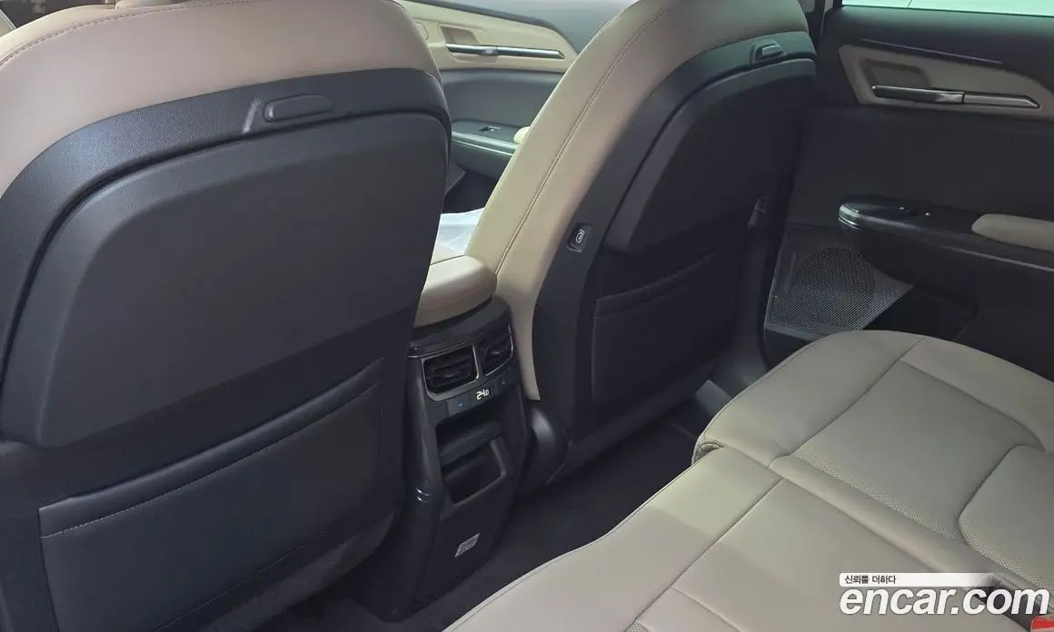 Kia EV5 2026 автомат (гидро), фото 6 Kia EV5 2026 автомат (гидро), фото 6