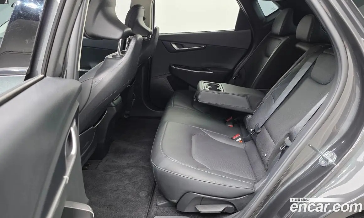 Kia EV6 2022 0.1 автомат (гидро), фото 18 Kia EV6 2022 0.1 автомат (гидро), фото 18