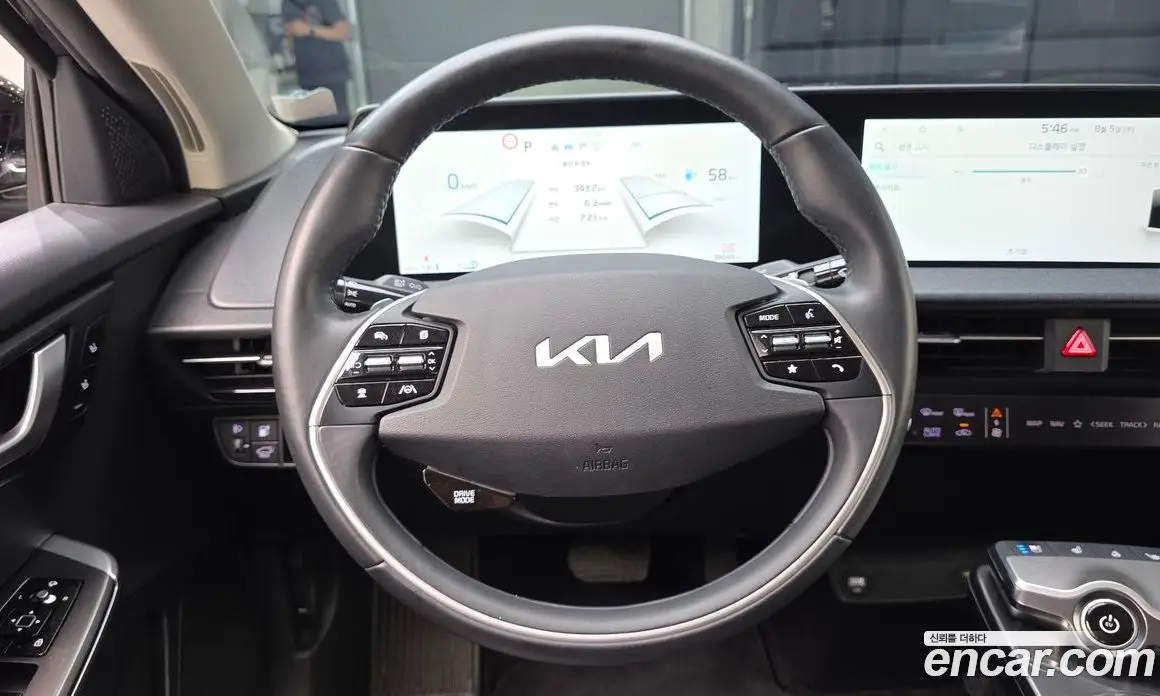 Kia EV6 2022 0.1 автомат (гидро), фото 19 Kia EV6 2022 0.1 автомат (гидро), фото 19