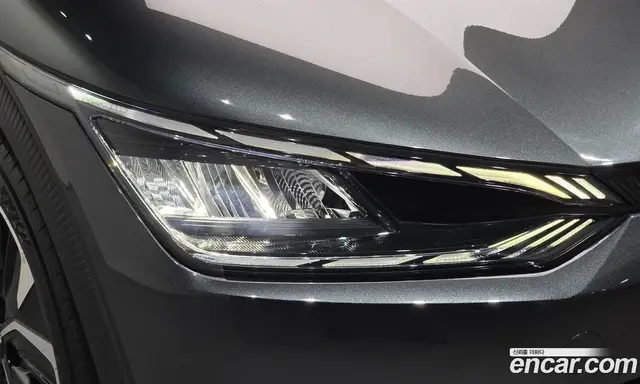 Kia EV6 2022 0.1 автомат (гидро), миниатюра 8 Kia EV6 2022 0.1 автомат (гидро), миниатюра 8