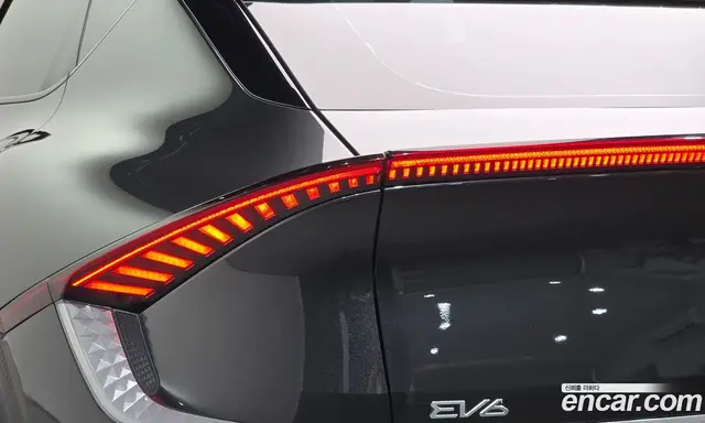 Kia EV6 2022 0.1 автомат (гидро), миниатюра 9 Kia EV6 2022 0.1 автомат (гидро), миниатюра 9