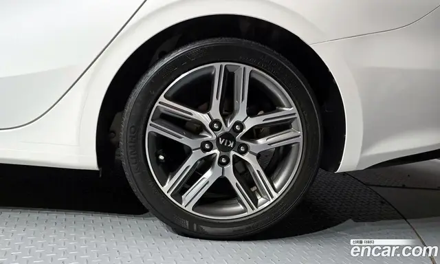 Kia K3 2020 1.6 автомат (гидро), миниатюра 7 Kia K3 2020 1.6 автомат (гидро), миниатюра 7