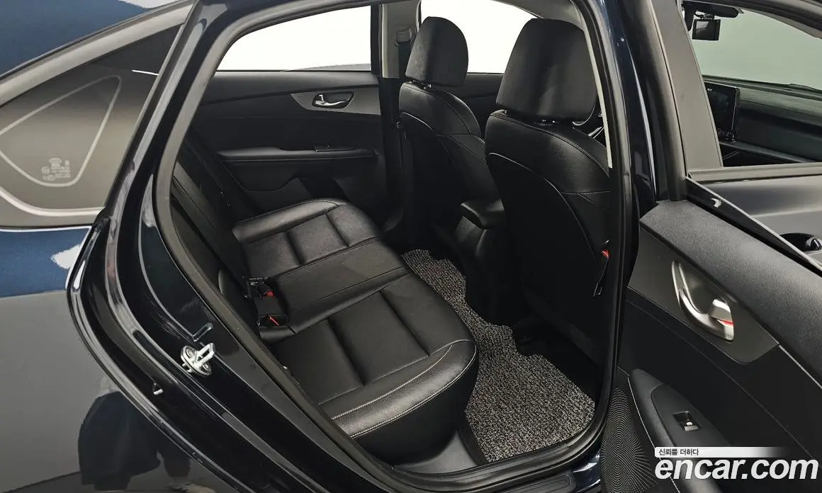 Kia K3 2021 1.6 автомат (гидро), фото 17