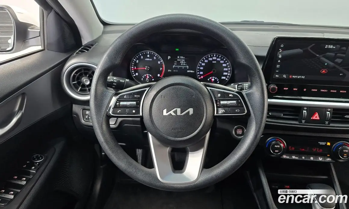 Kia K3 2023 1.6 автомат (гидро), фото 15
