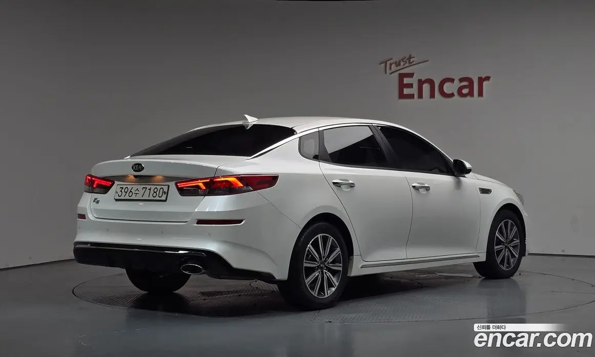 Kia K5 (Optima) 2019 2.0 автомат (гидро), фото 1 Kia K5 (Optima) 2019 2.0 автомат (гидро), фото 1
