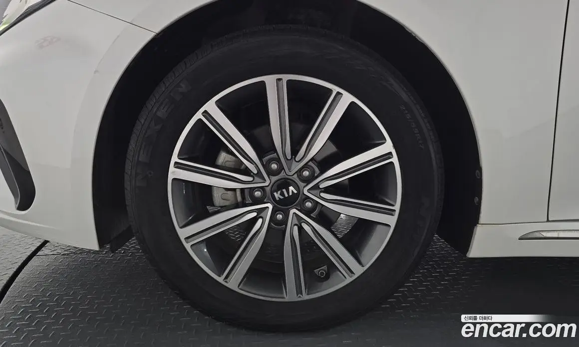 Kia K5 (Optima) 2019 2.0 автомат (гидро), фото 4 Kia K5 (Optima) 2019 2.0 автомат (гидро), фото 4