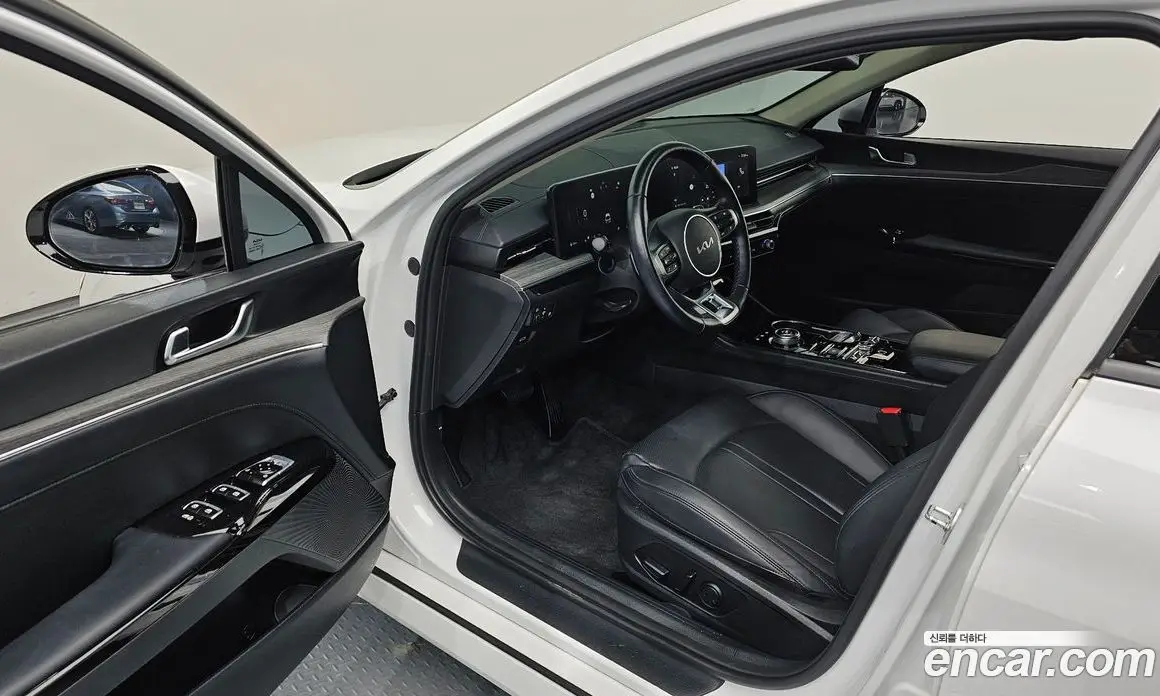 Kia K5 (Optima) 2024 2.0 автомат (гидро), фото 13 Kia K5 (Optima) 2024 2.0 автомат (гидро), фото 13