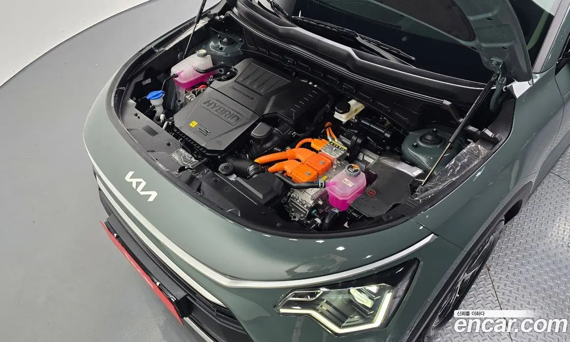 Kia Niro 2025 1.6 автомат (гидро), фото 6 Kia Niro 2025 1.6 автомат (гидро), фото 6