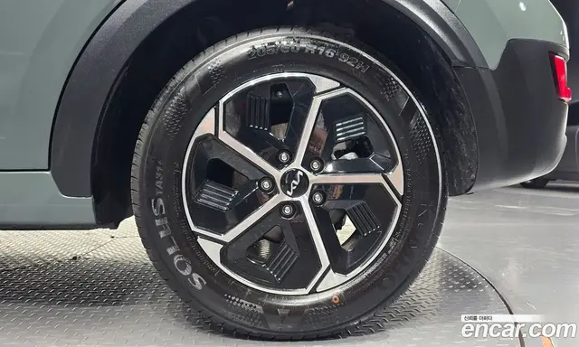 Kia Niro 2025 1.6 автомат (гидро), миниатюра 7 Kia Niro 2025 1.6 автомат (гидро), миниатюра 7