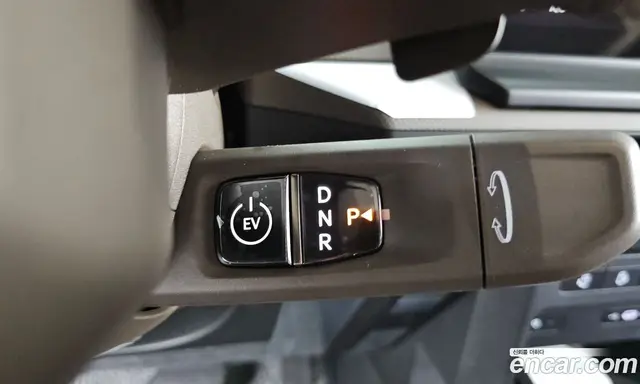 Kia PV5 2026 0.2 автомат (гидро), миниатюра 12
