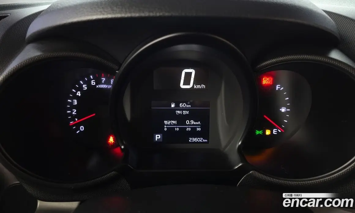 Kia Ray 2021 1.0 автомат (гидро), фото 11