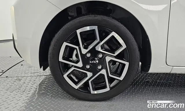 Kia Ray 2025 1.0 автомат (гидро), миниатюра 4 Kia Ray 2025 1.0 автомат (гидро), миниатюра 4