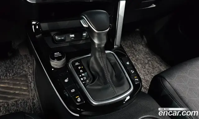 Kia Seltos 2024 2.0 автомат (гидро), миниатюра 12
