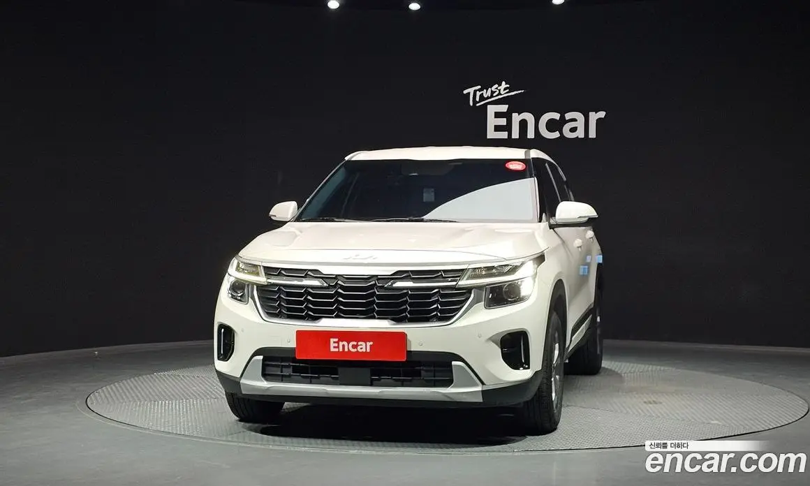 Kia Seltos 2024 2.0 автомат (гидро), фото 3