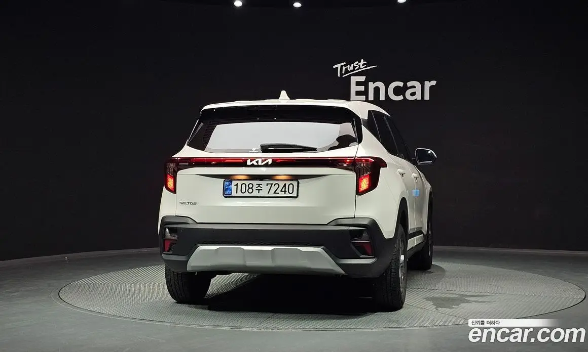 Kia Seltos 2024 2.0 автомат (гидро), фото 4