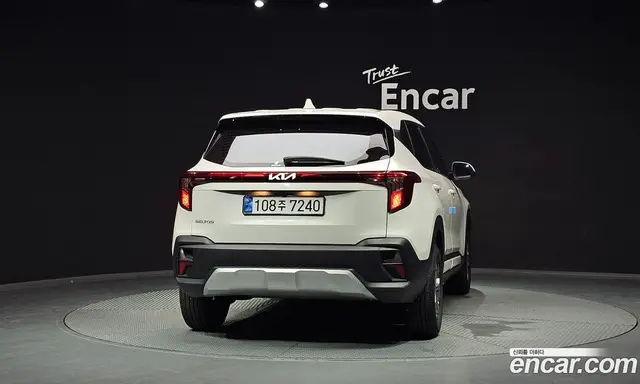 Kia Seltos 2024 2.0 автомат (гидро), миниатюра 4