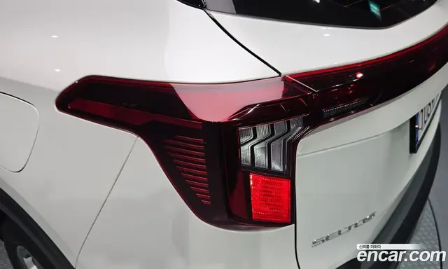 Kia Seltos 2024 2.0 автомат (гидро), миниатюра 9