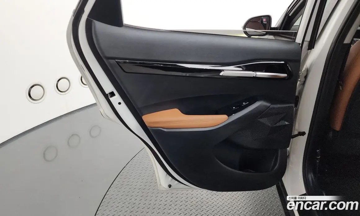 Kia Seltos 2025 1.6 автомат (гидро), фото 15 Kia Seltos 2025 1.6 автомат (гидро), фото 15