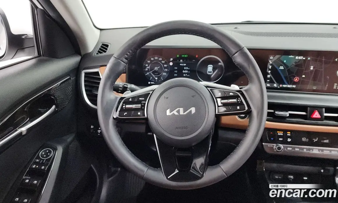 Kia Seltos 2025 1.6 автомат (гидро), фото 19 Kia Seltos 2025 1.6 автомат (гидро), фото 19