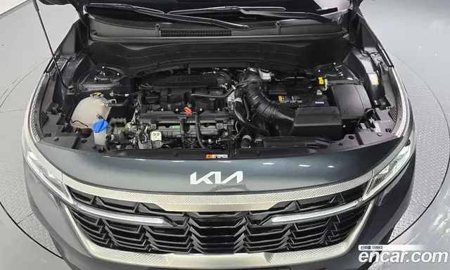 Kia Seltos 2025 1.6 автомат (гидро), миниатюра 6