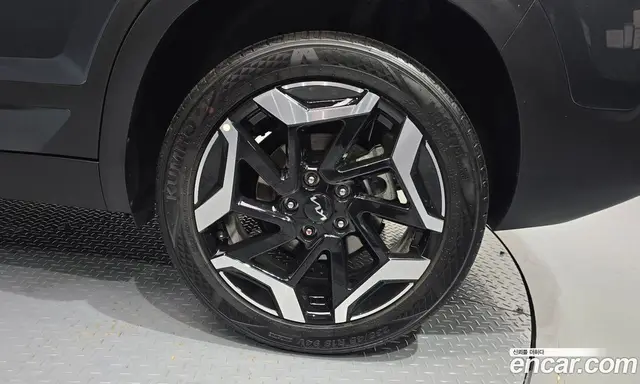 Kia Seltos 2025 1.6 автомат (гидро), миниатюра 7