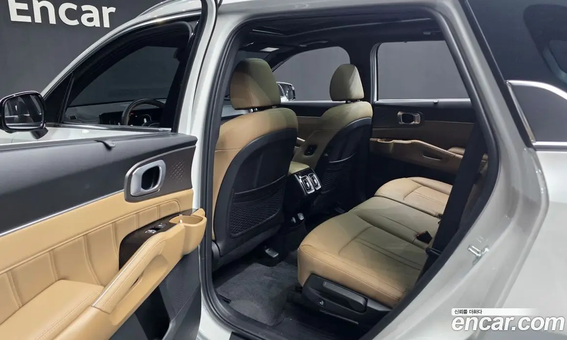 Kia Sorento 2025 2.5 автомат (гидро), фото 16 Kia Sorento 2025 2.5 автомат (гидро), фото 16